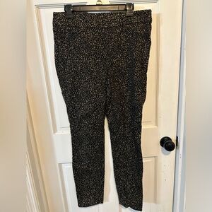 CHICOS Etched animal Print Pull On Jegging Classic Skinny Fit Size 10